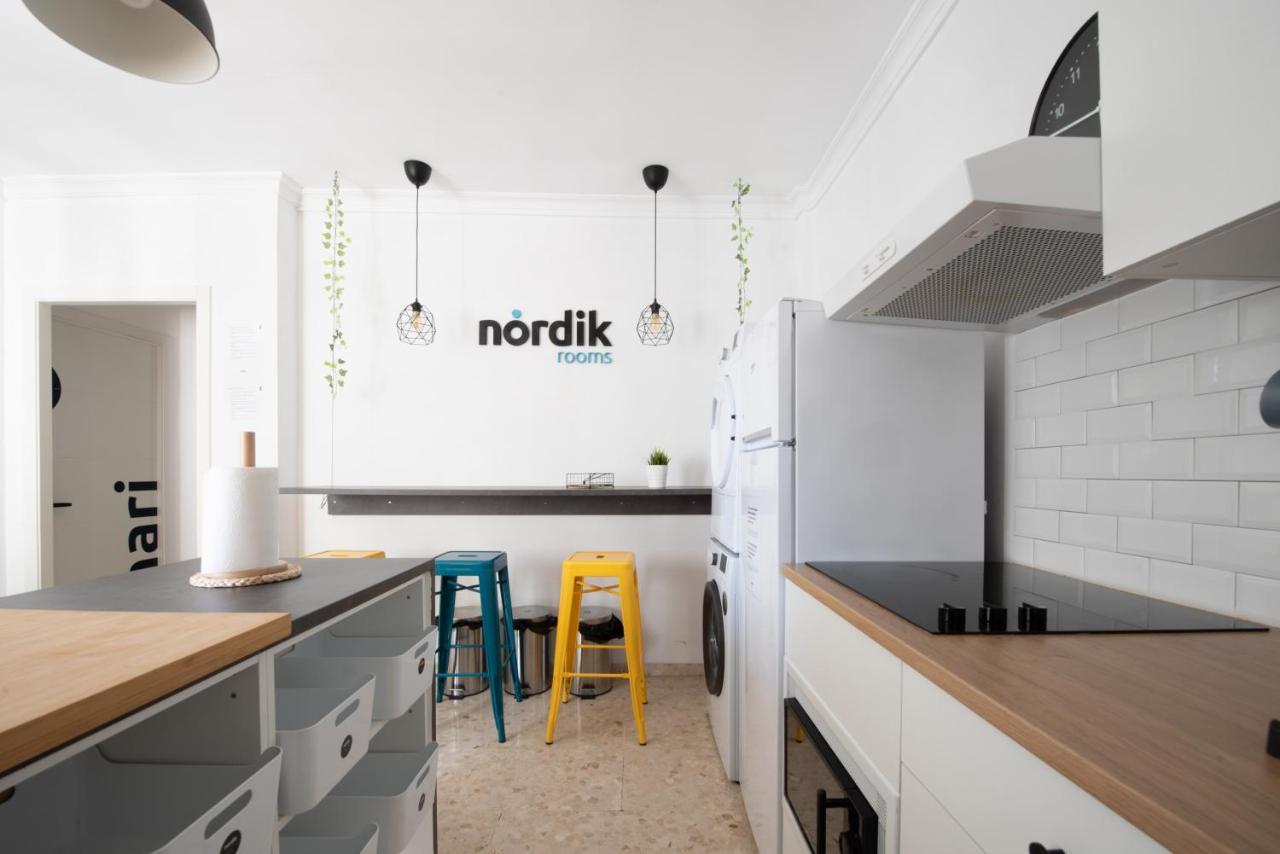 Nordik Rooms Urban - Trinidad "Copenhague" Málaga Buitenkant foto